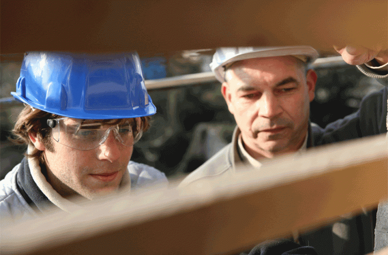Apprentices photo - 2 men on a building site